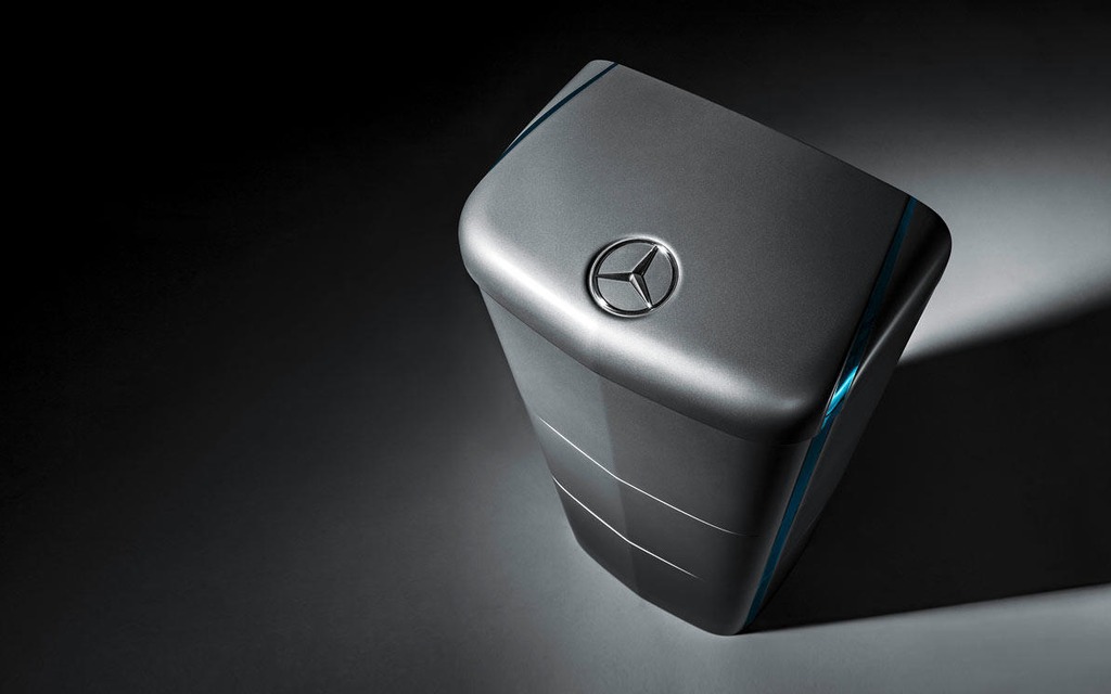 Mercedes-Benz fait un pas de plus vers l'électrification
