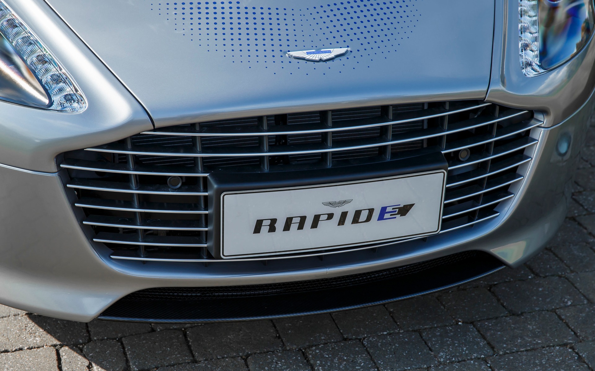 La prochaine voiture de James Bond sera électrique
