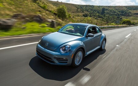 La Volkswagen Beetle nous quitte : devriez-vous toujours la considérer?