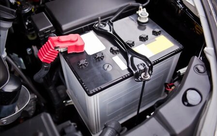 Comment s’assurer que votre batterie d’auto survive à l’hiver