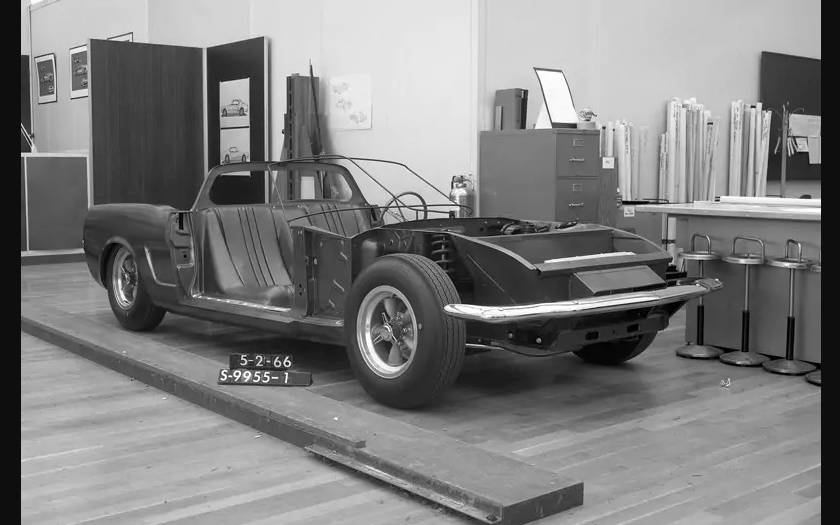 Mystère autour de cette Ford Mustang à moteur central 