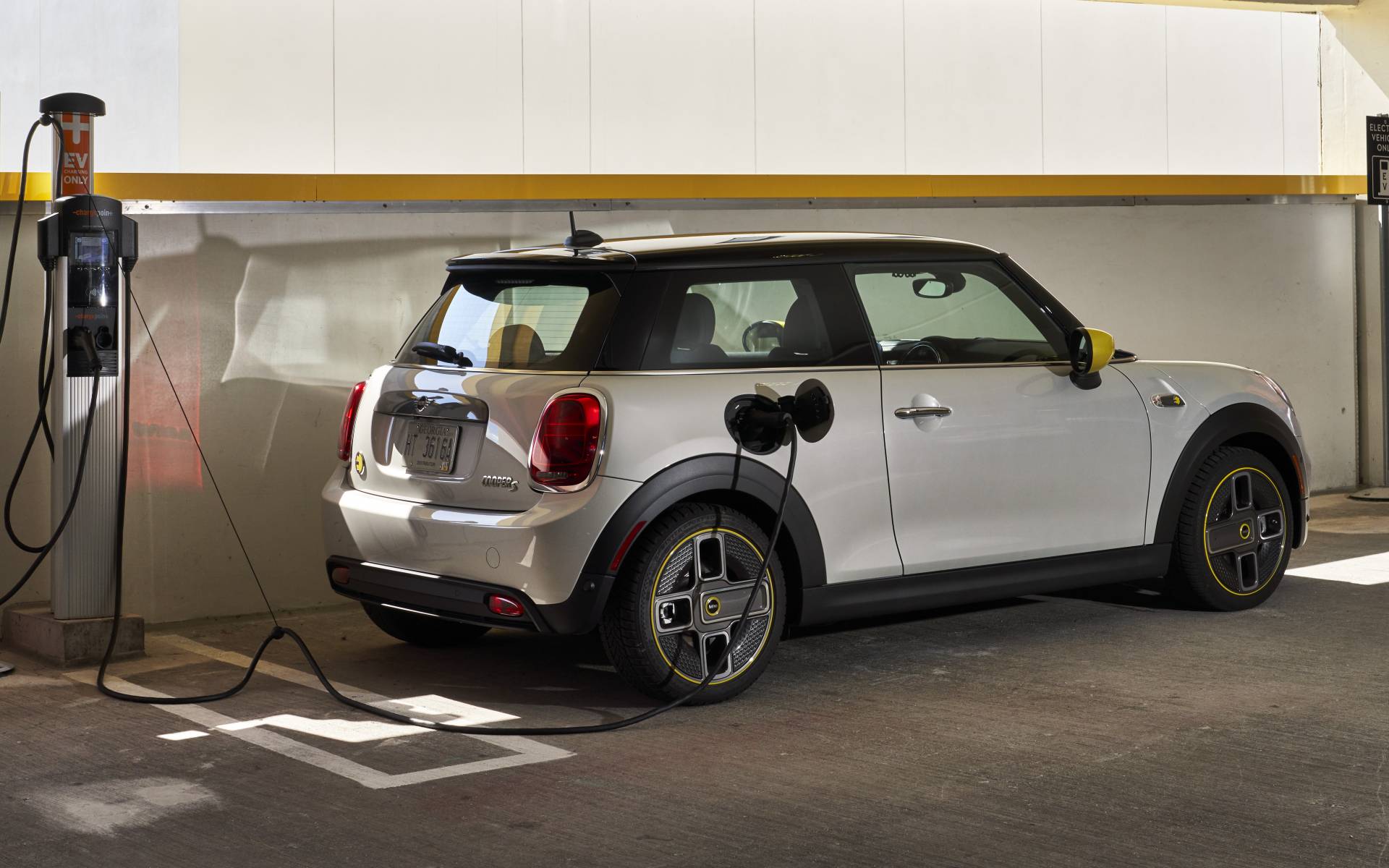 Voitures électriques et confinement: quelques conseils 