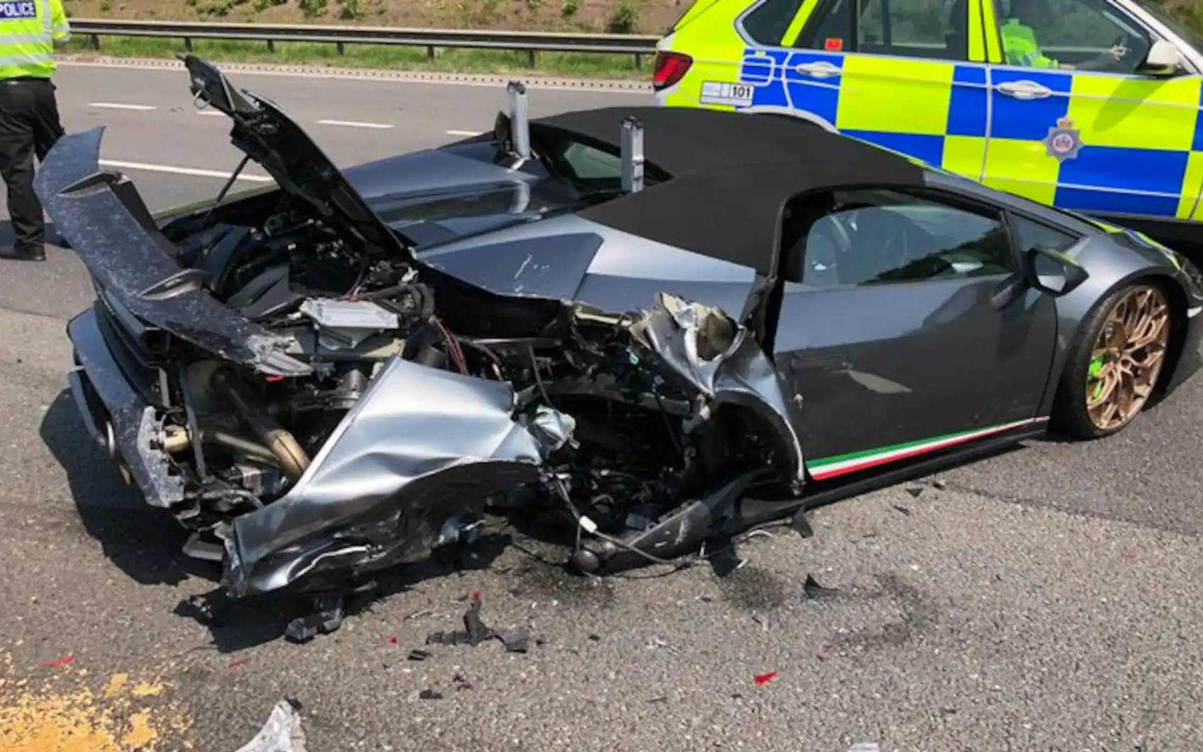 Une Lamborghini neuve détruite 20 minutes après son achat
