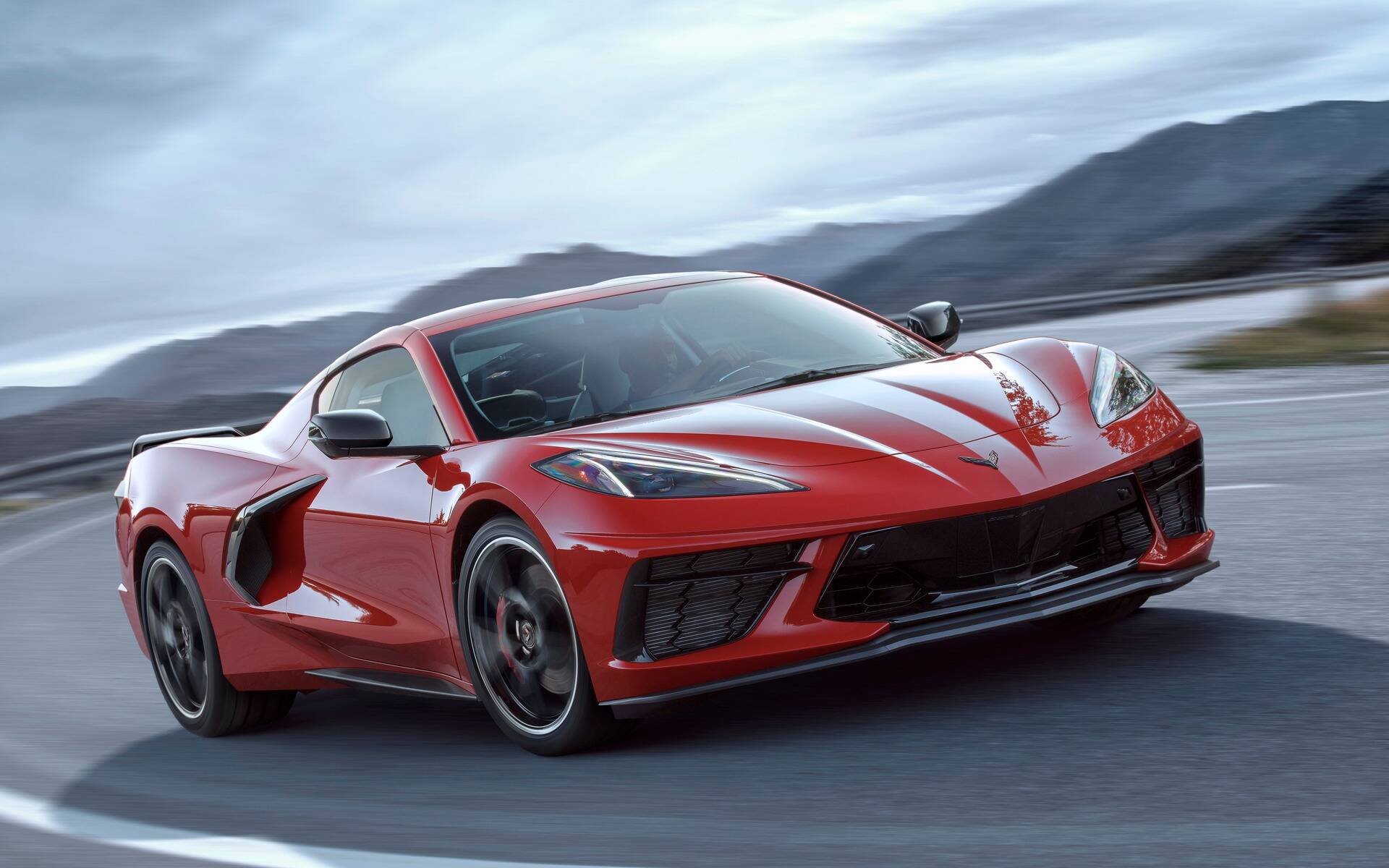 Chevrolet Corvette : une version hybride à quatre roues motrices en préparation