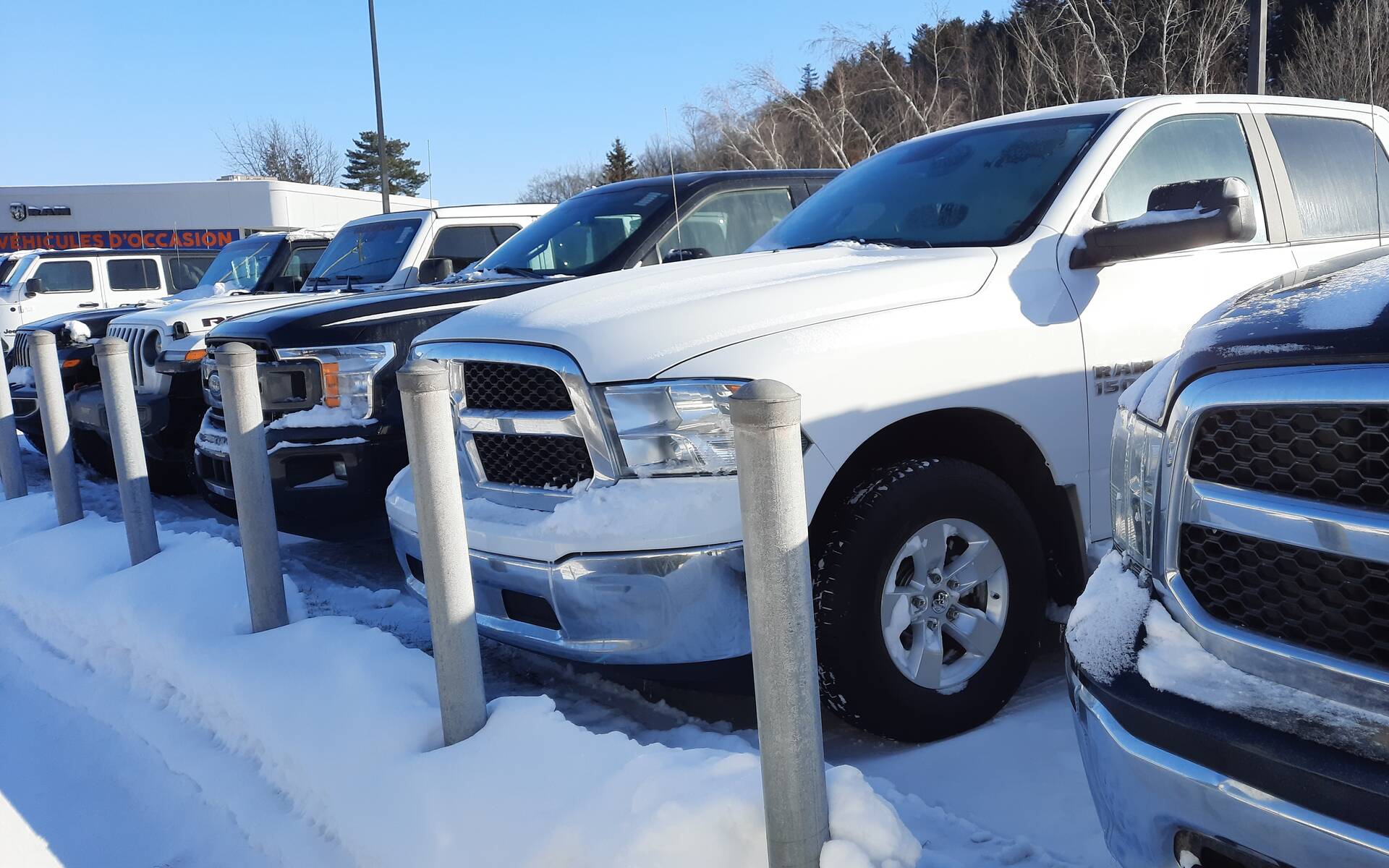 3 Tips for Shopping for a Used Car in Winter