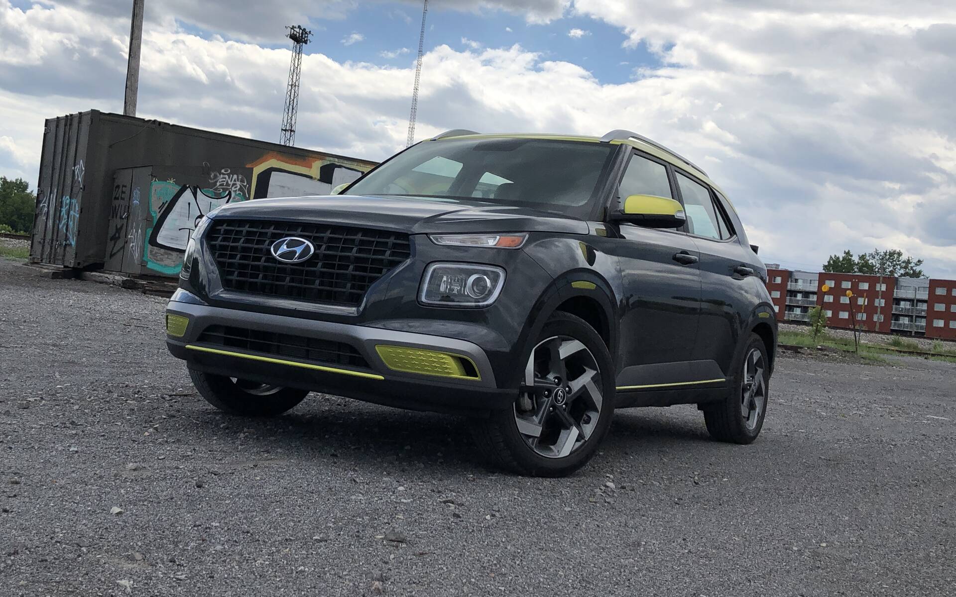 Hyundai Venue ou Nissan Kicks : lequel choisir?