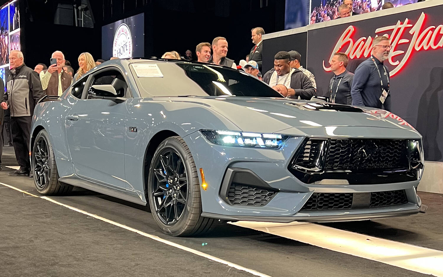 La première Ford Mustang 2024 vendue pour trois quarts de million 