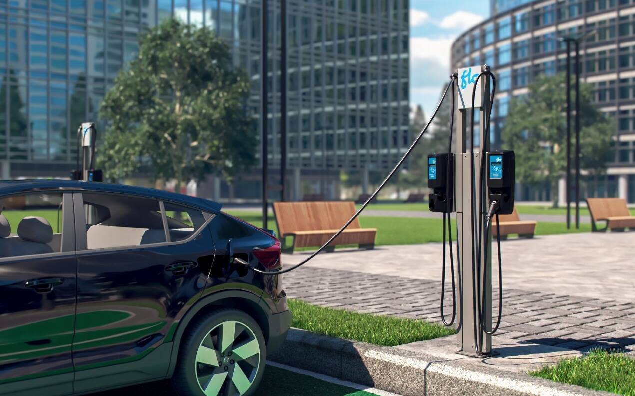 Comment recharger sa voiture électrique quand on stationne dans la rue?