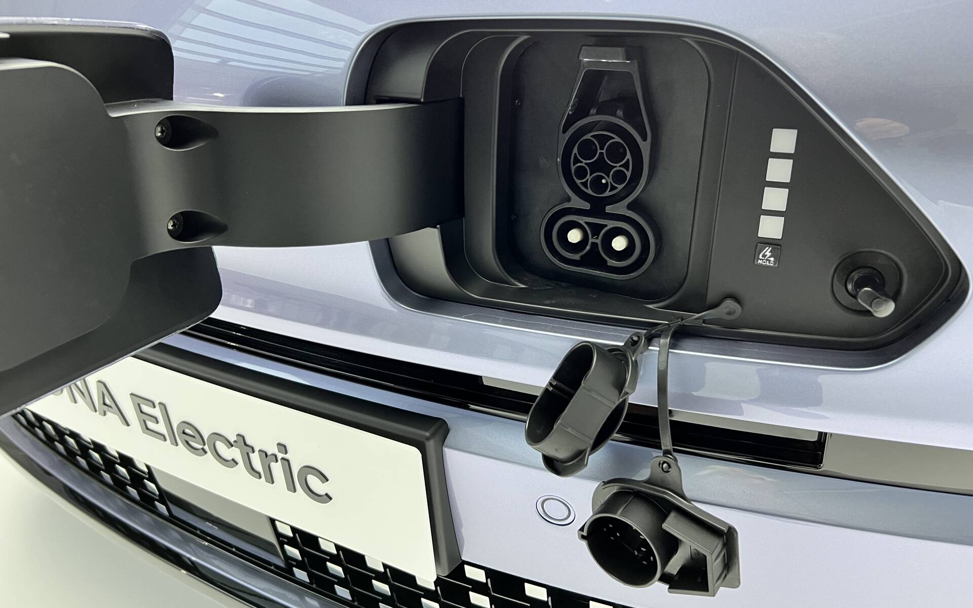 Hyundai Kona EV 2024