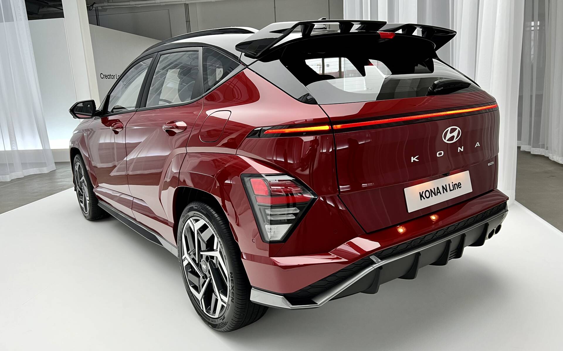 Hyundai Kona 2024 centré vers l'électrique Otogo