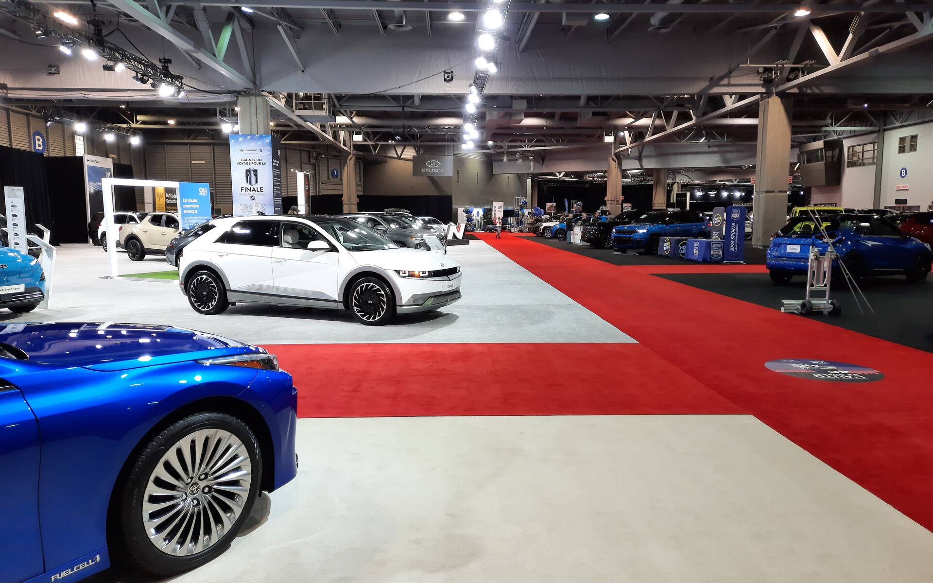 Salon de l’auto de Québec 2023 : les concessionnaires sauvent le show 