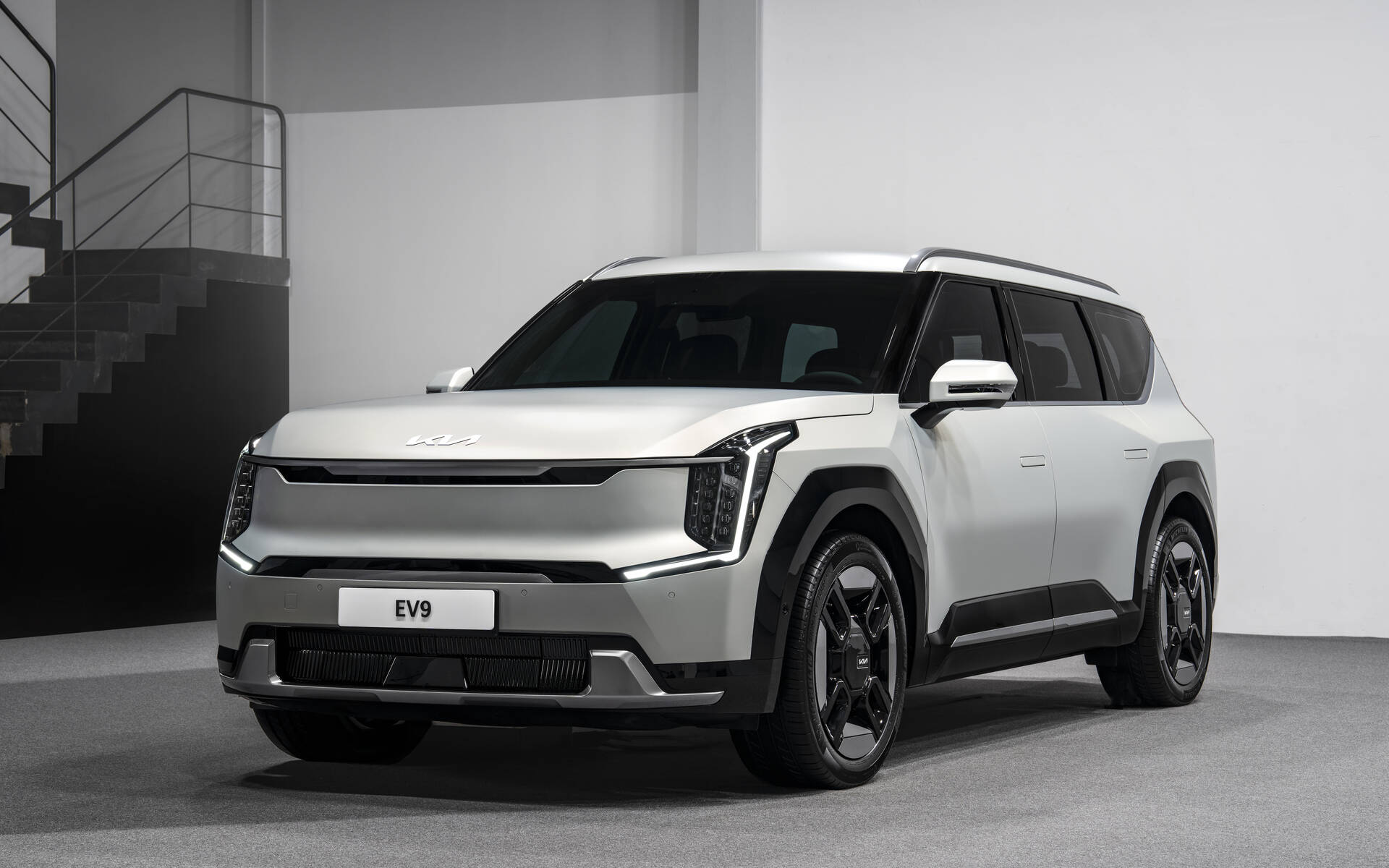 Kia EV9 2024 : voici le nouveau VUS électrique de Kia 