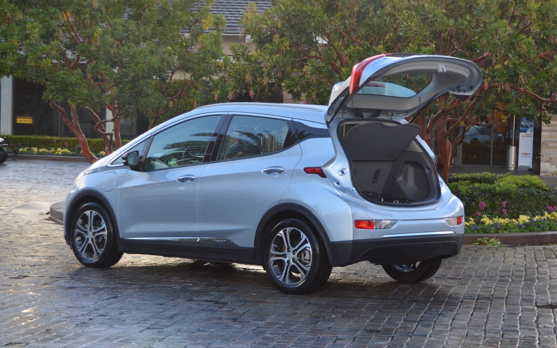 Chevrolet Bolt EV d’occasion : quoi savoir avant d’acheter?
