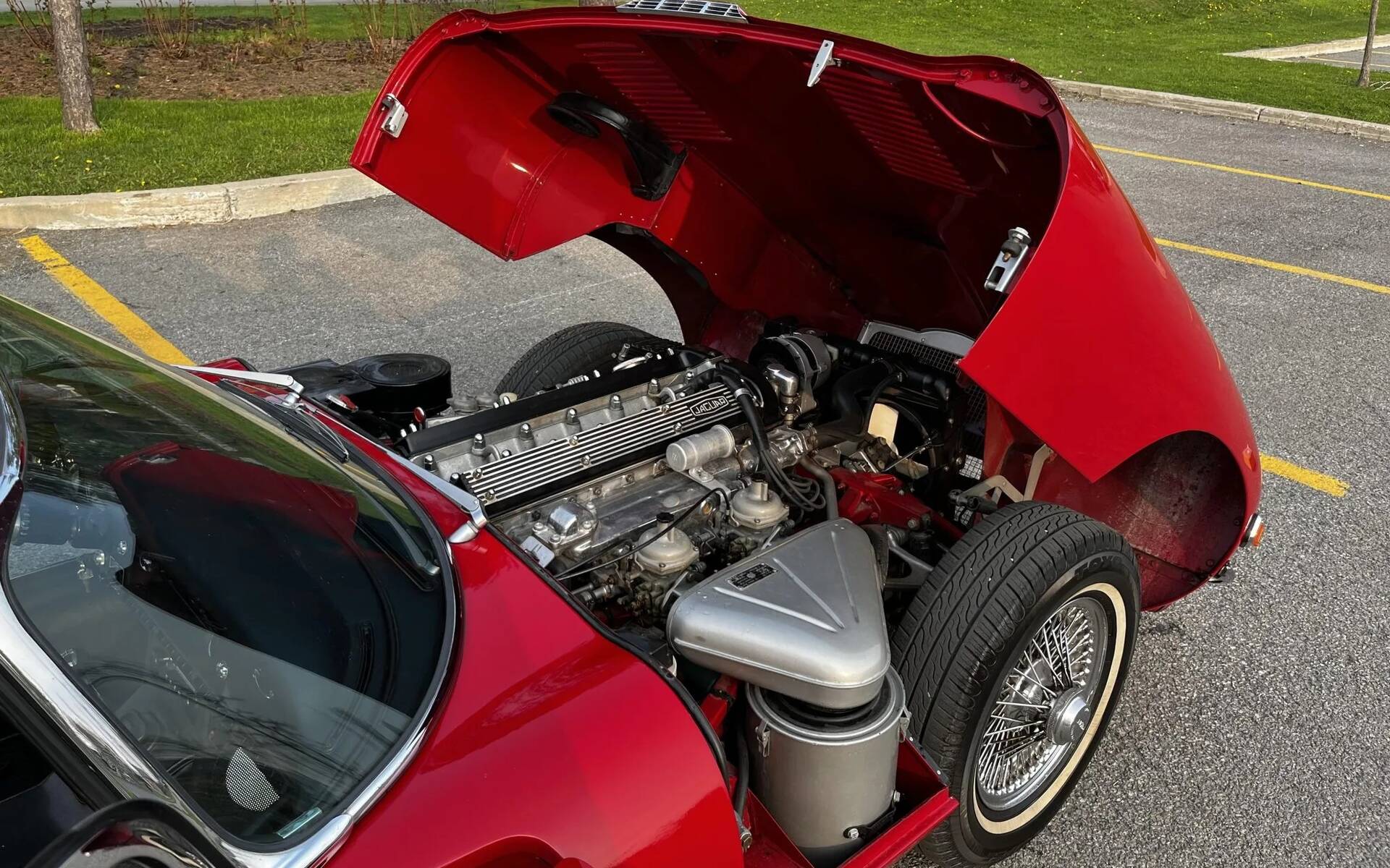 Cette ravissante Jaguar XKE 1969 est à vendre près de Montréal