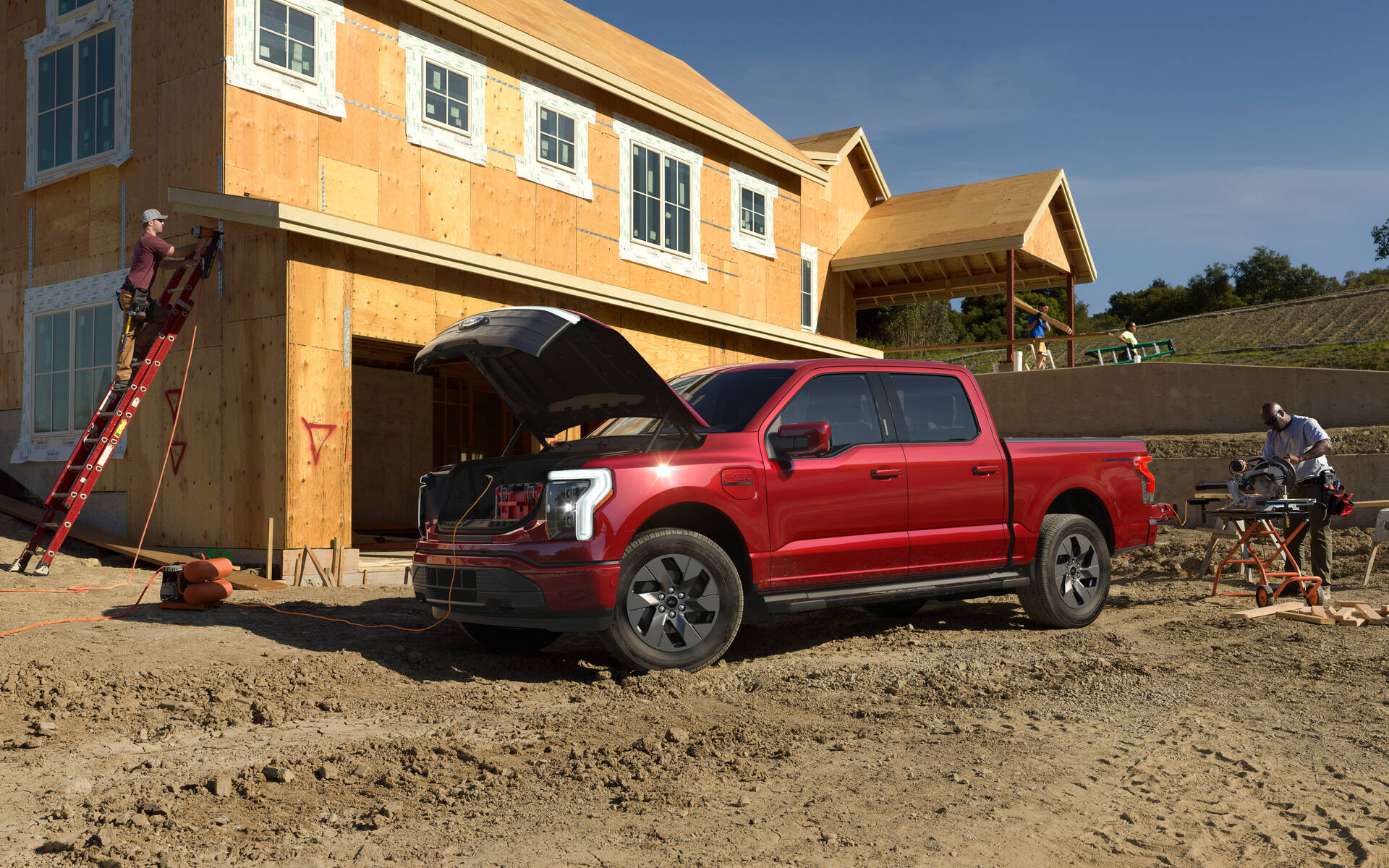 Ford boss mocks Tesla Cybertruck before its release