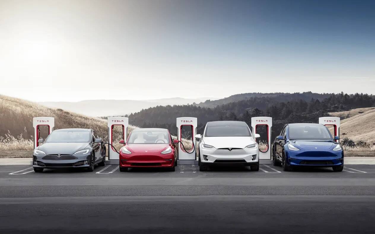 États-Unis : 2 millions de Tesla rappelées pour un risque lié à l'Autopilote