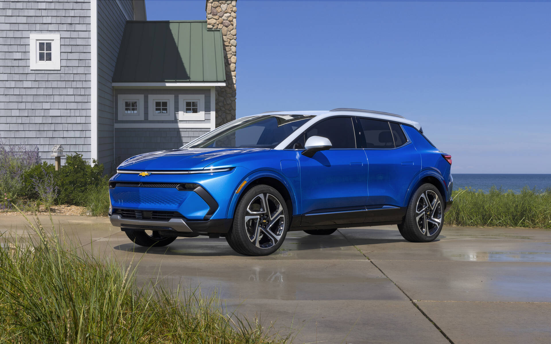 Chevrolet Equinox EV 2024: pricing and availability details at last
