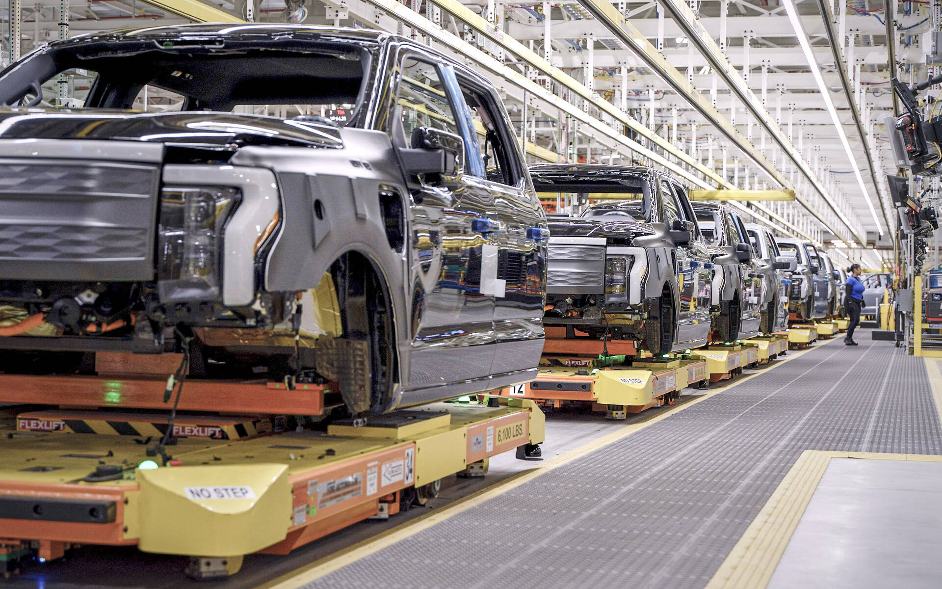 Quality problem: Ford F-150 Lightning deliveries on hold