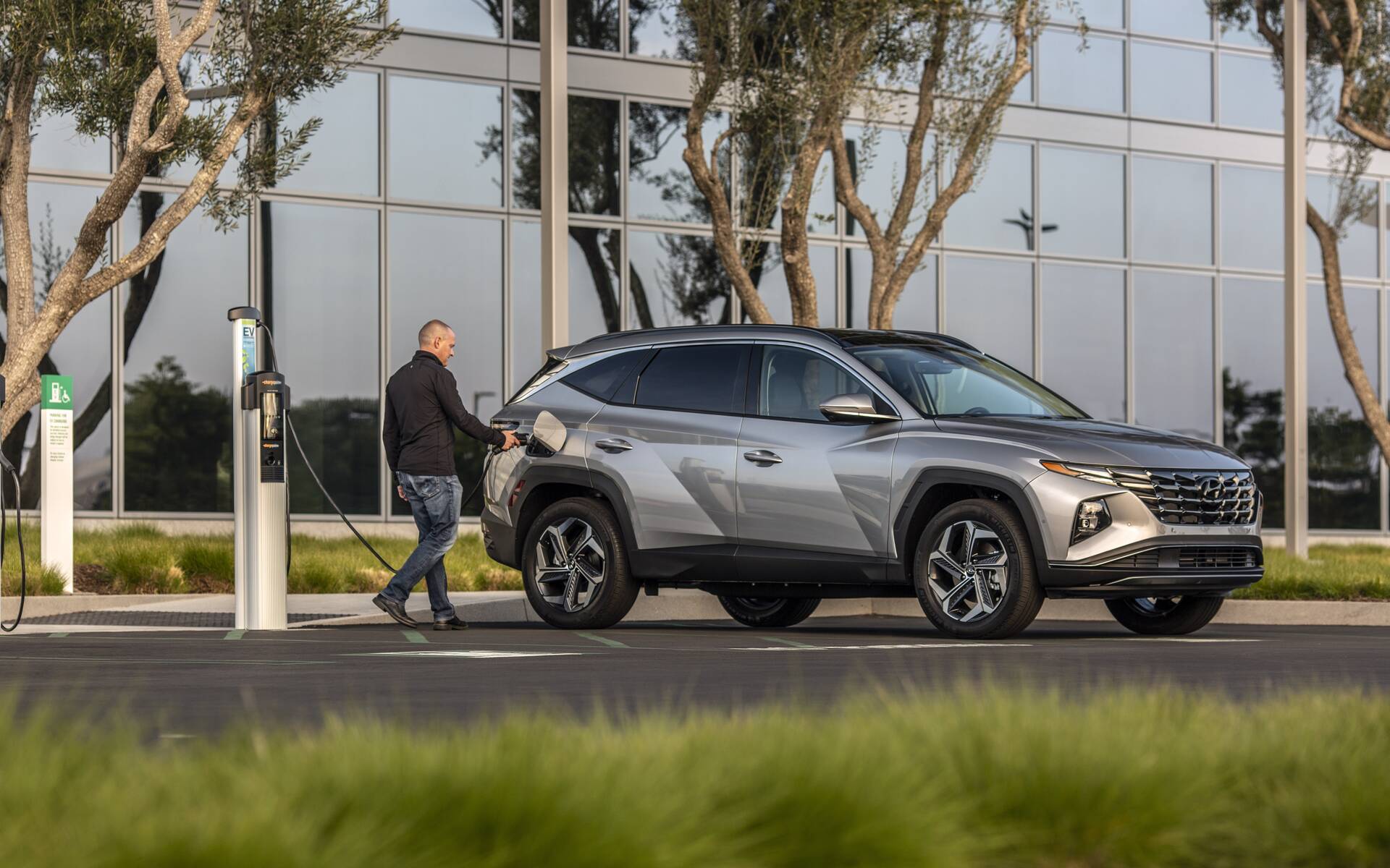 Does Hyundai still believe in plug-in hybrids?