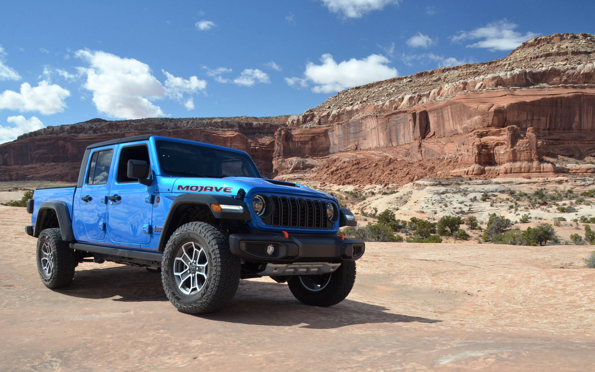 Jeep Gladiator 2024 : mieux ficelé pour le quotidien et toujours aussi agile en hors route