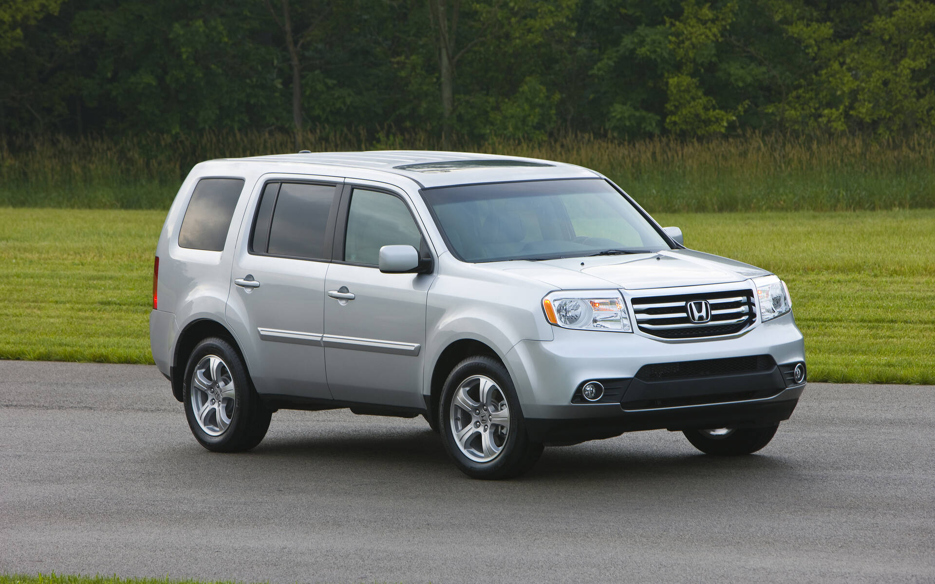 5 great used family vehicles for under ,000