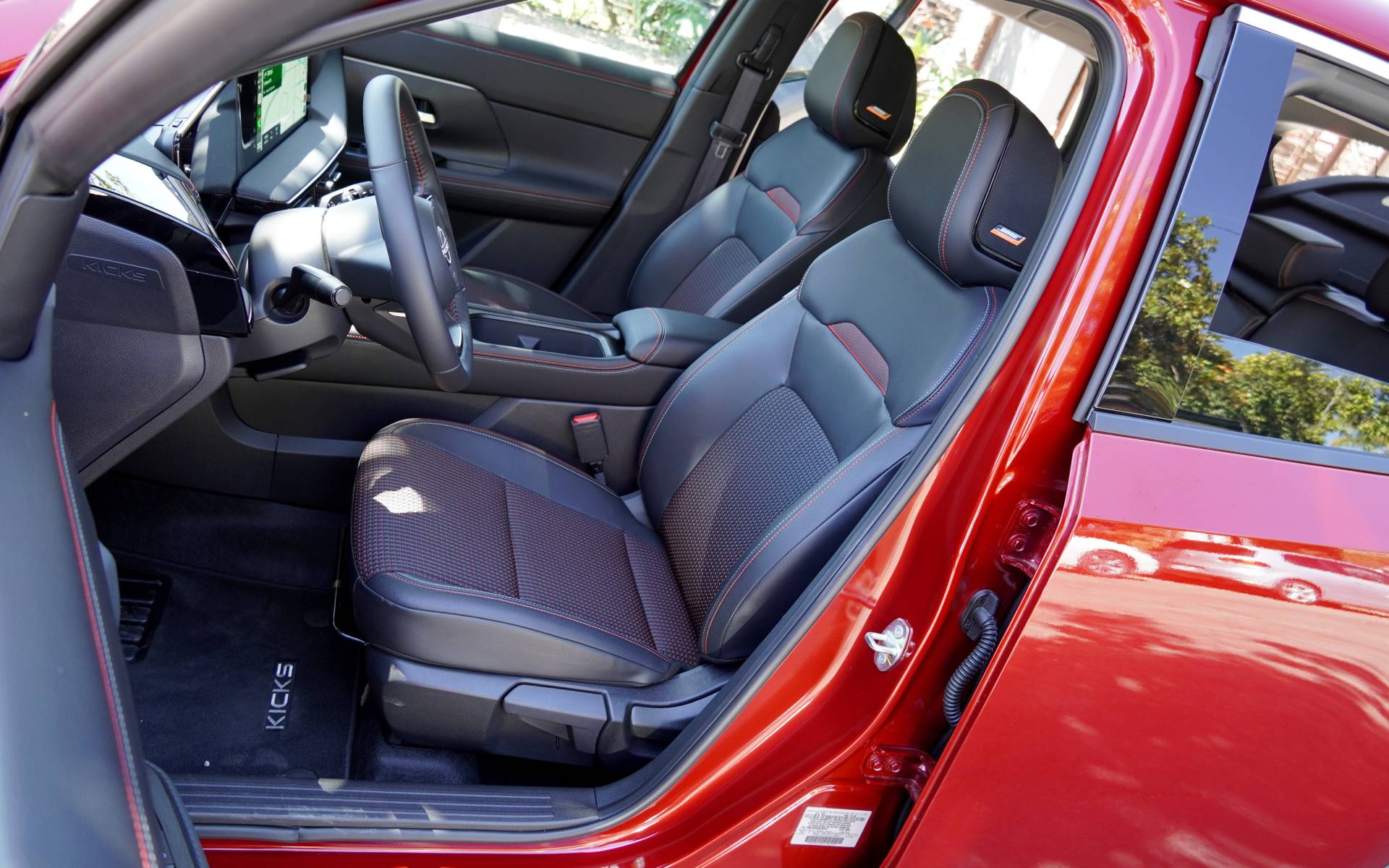 Nissan Kicks SR Privilège 2025