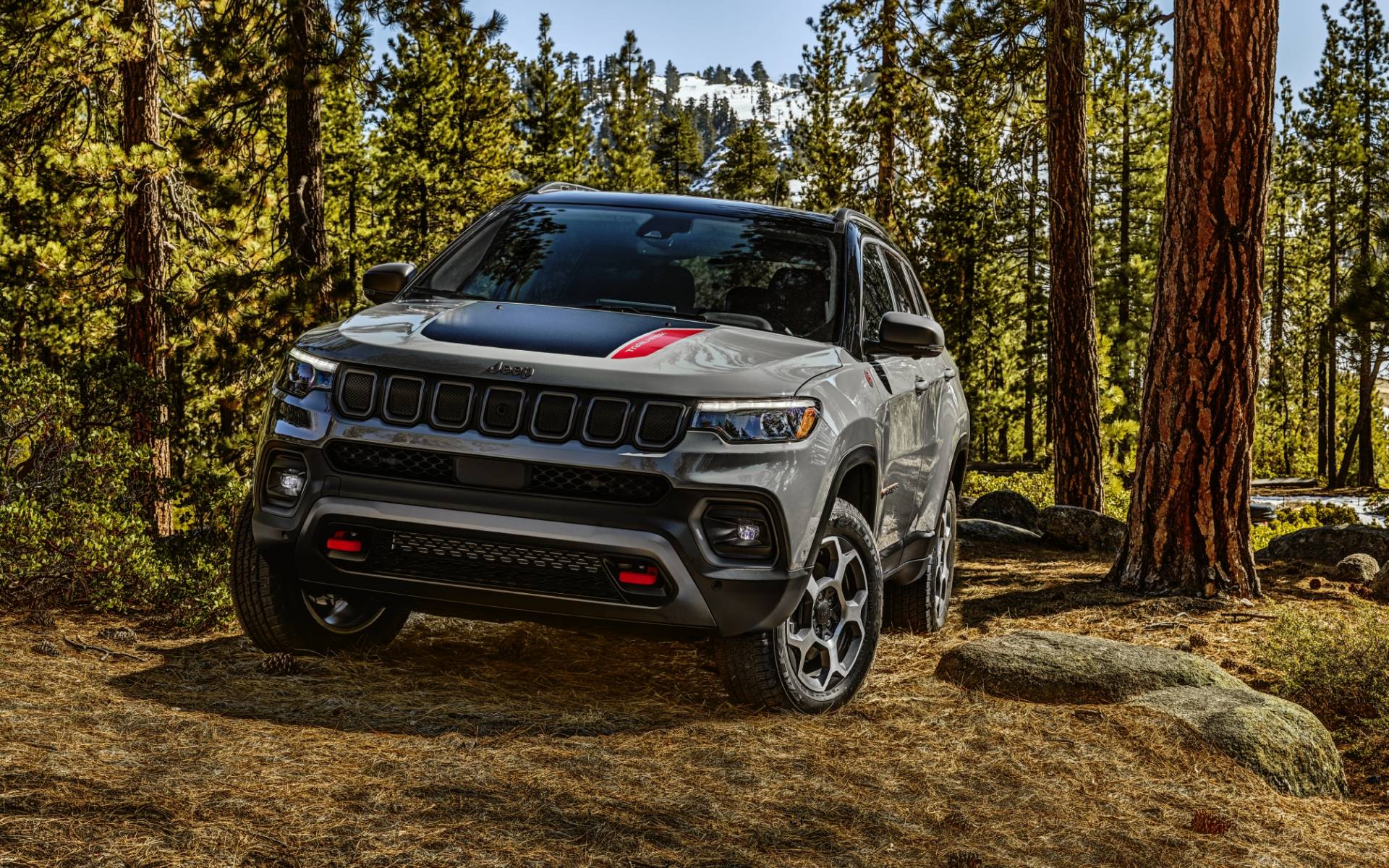 Jeep Compass 2025: big price cut for the smallest Jeep