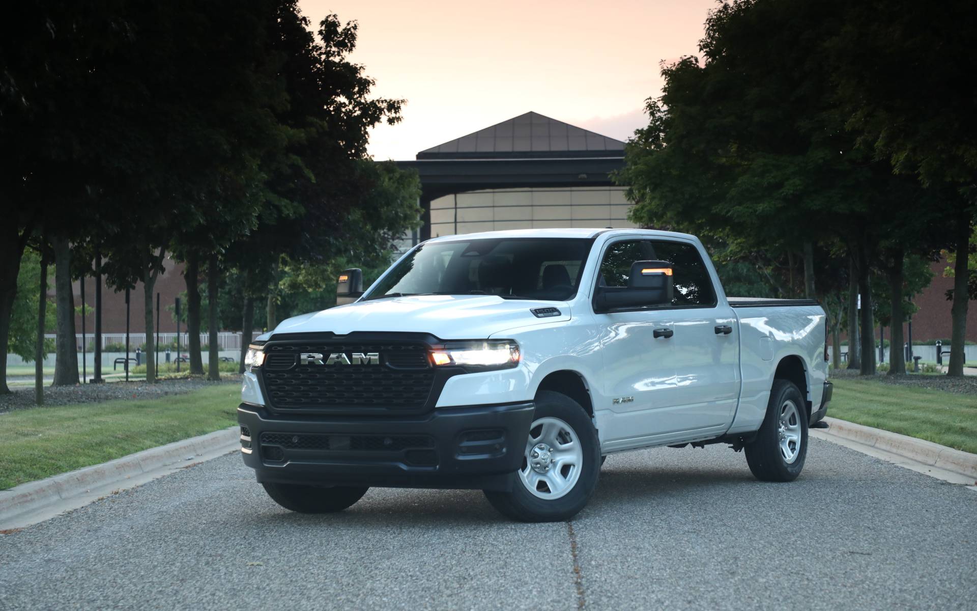 A ,000 price cut for most Ram 1500 2025 models