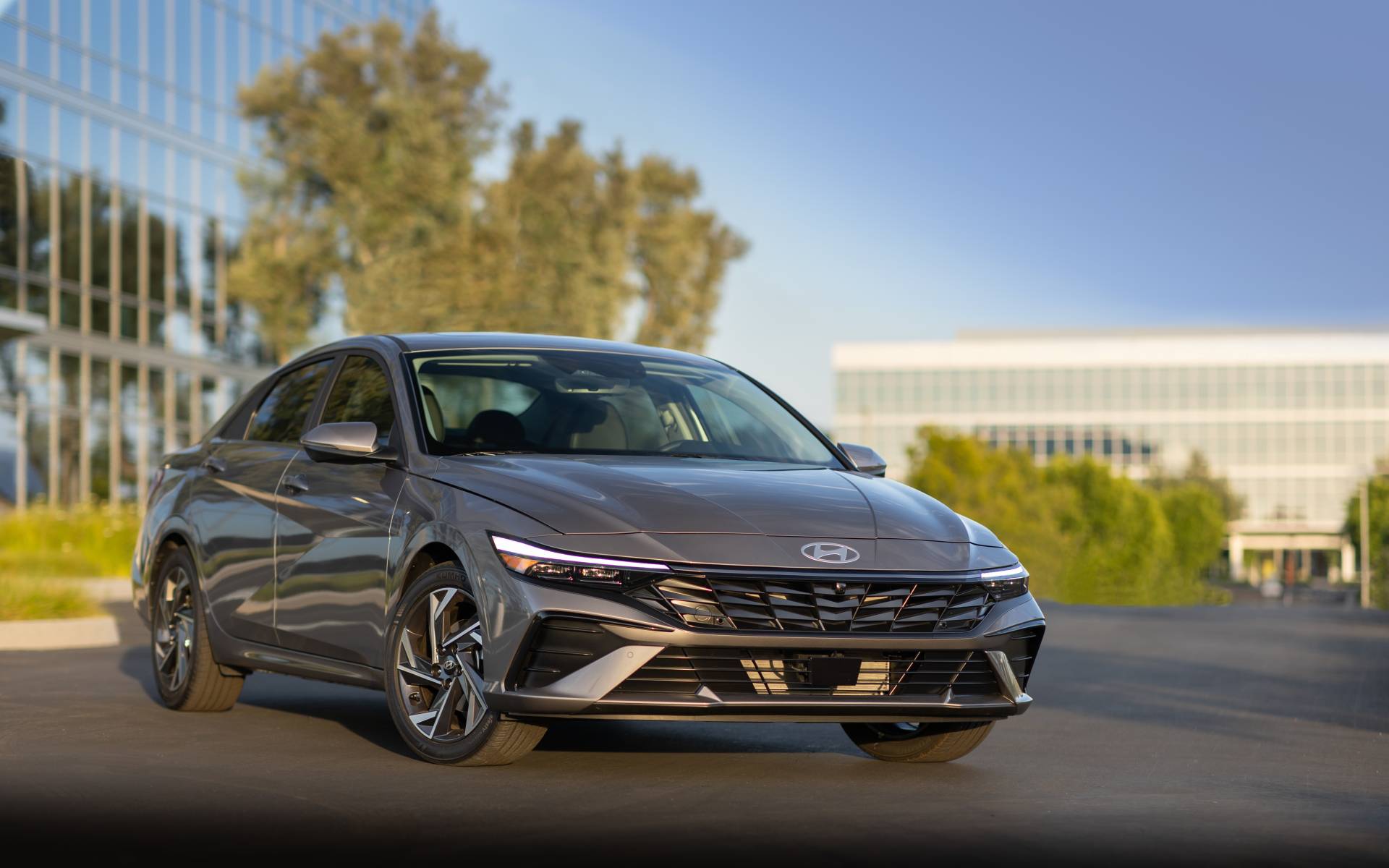 Hyundai Elantra 2025