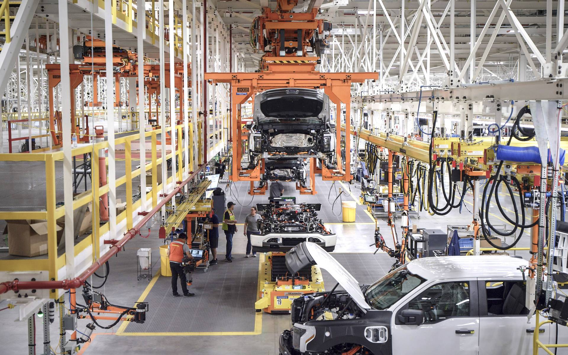Trump creates uncertainty and chaos in the automotive industry, says Ford boss 
