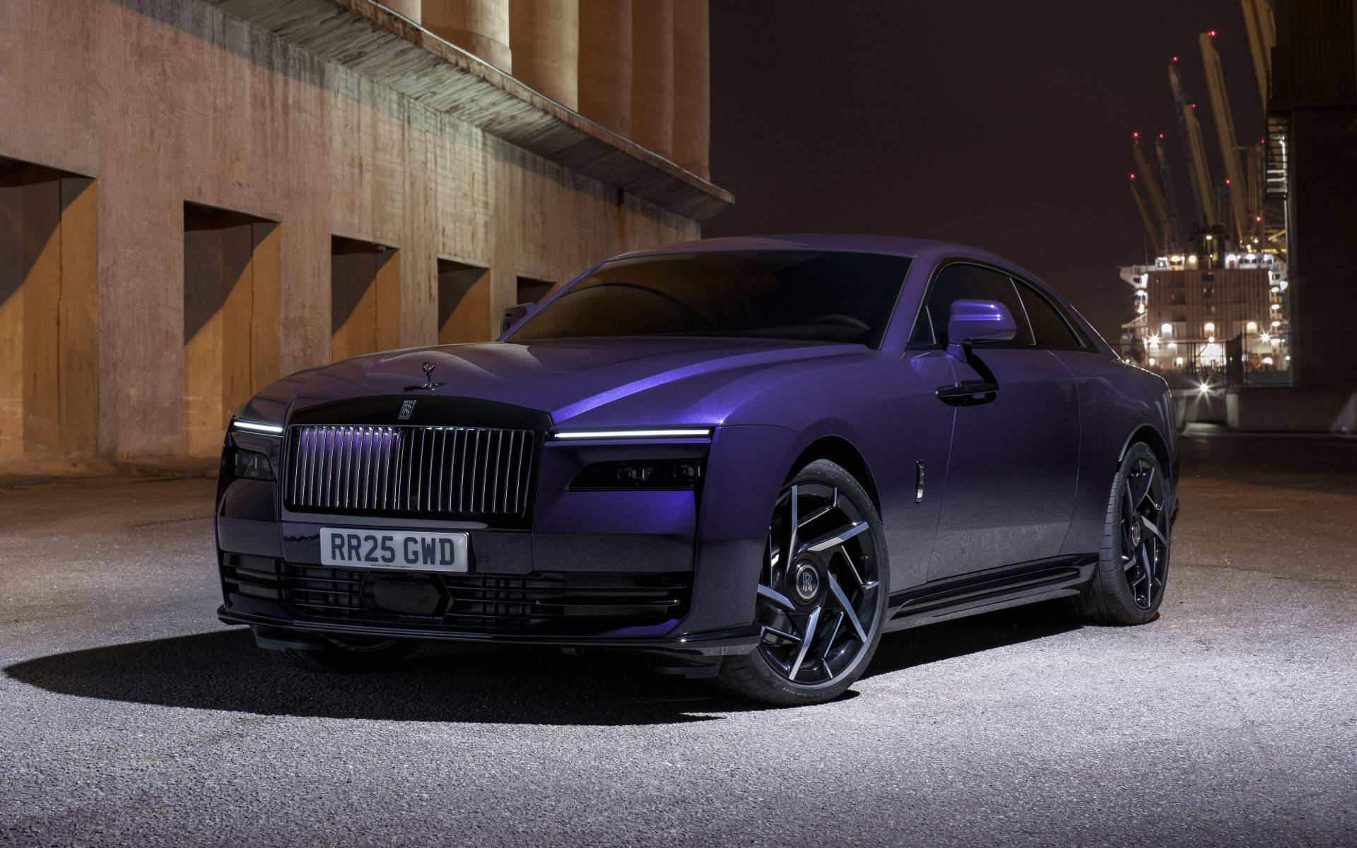 Rolls-Royce lance sa voiture la plus puissante et, non, elle n’a pas de V12 