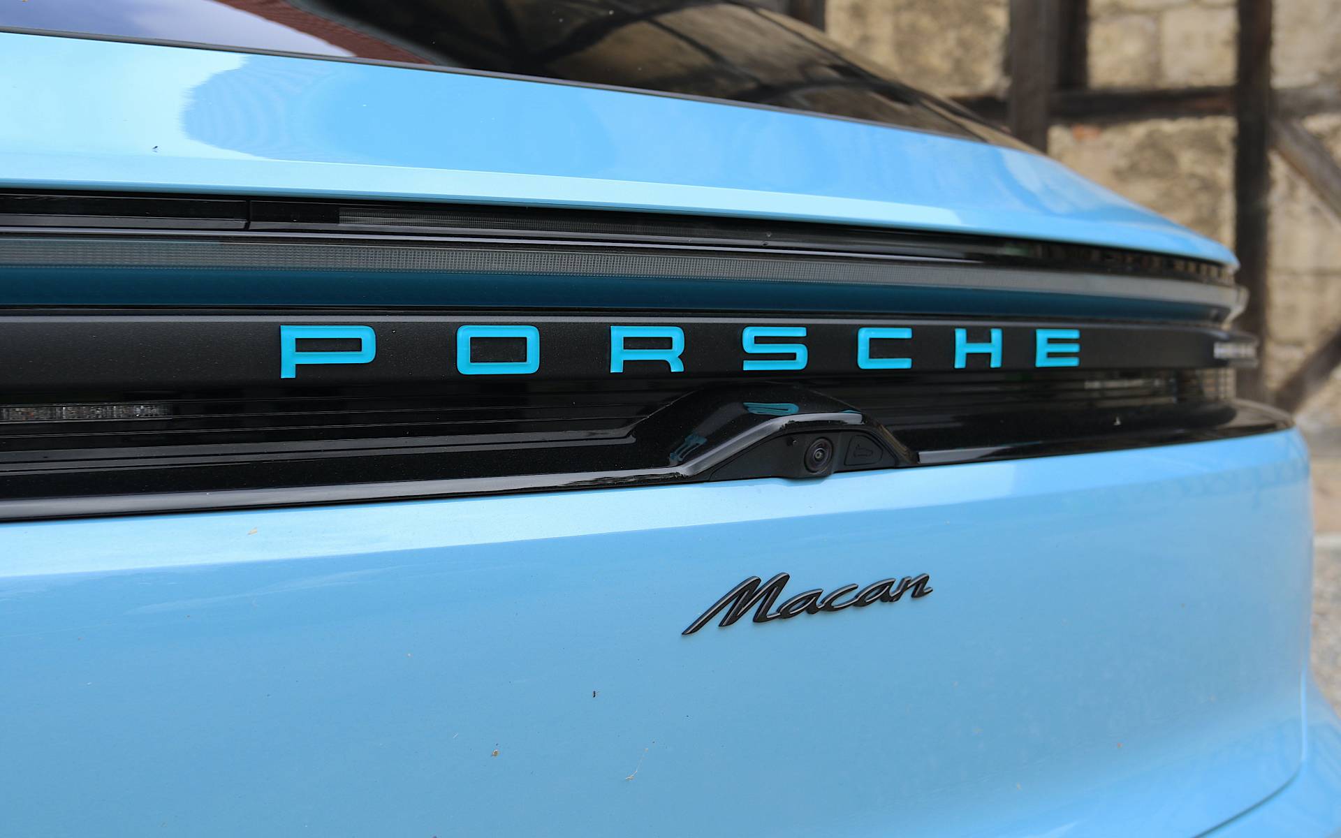 Porsche songe à un nouveau VUS pour remplacer le Macan à essence