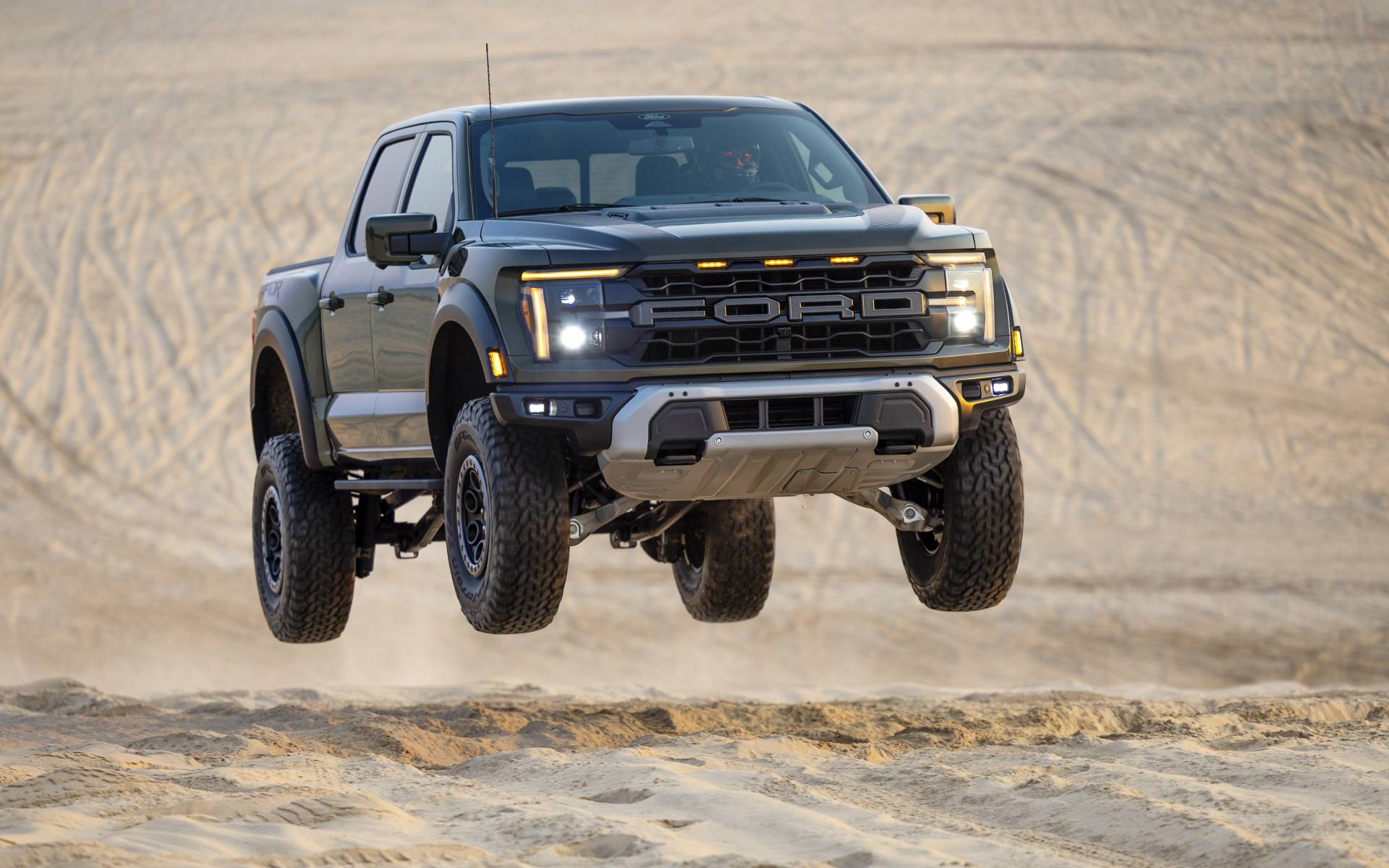 Ford F-150 Raptor R