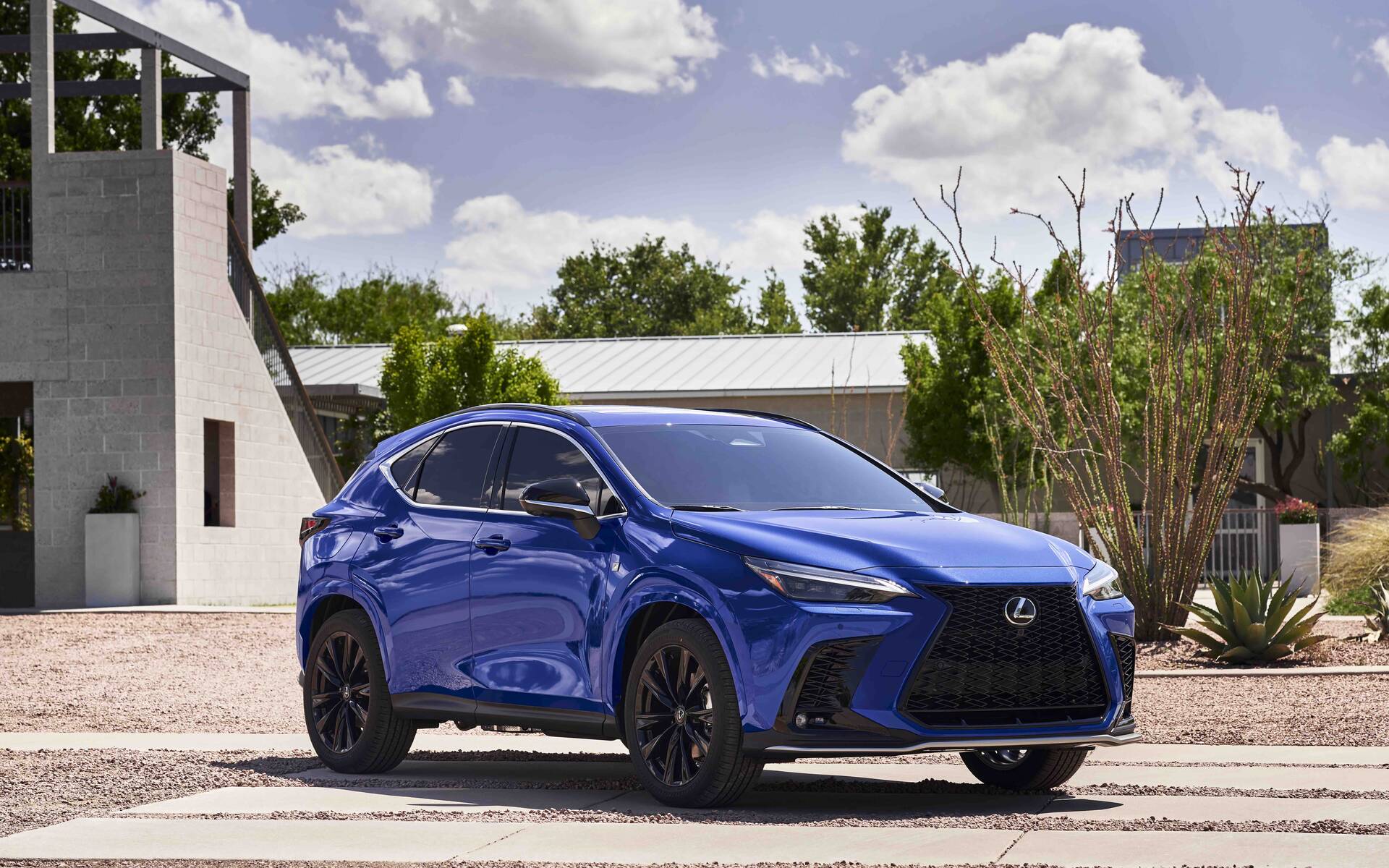 Lexus NX 450h+