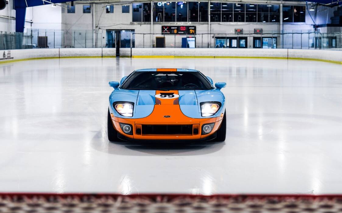 Wayne Gretzky\'s former 2006 Ford GT goes up for auction