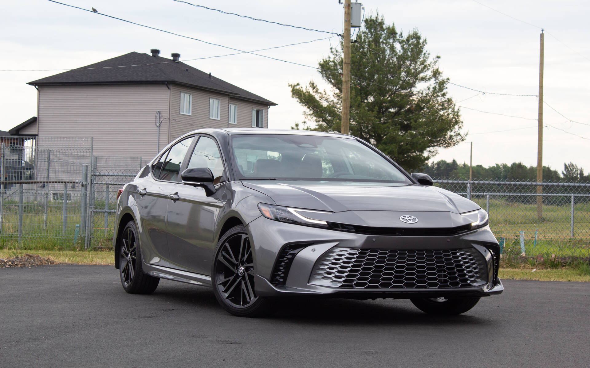 Top 10 : les véhicules hybrides les moins chers en 2025 
