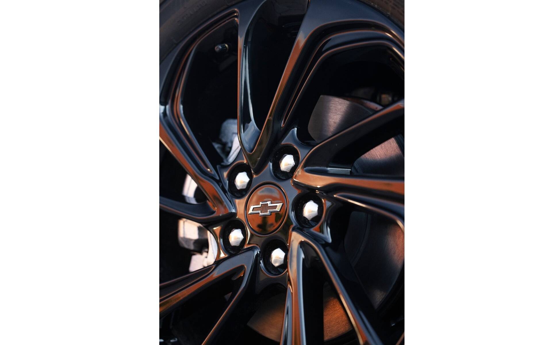 Un premier aperçu de la nouvelle Chevrolet Bolt 2027