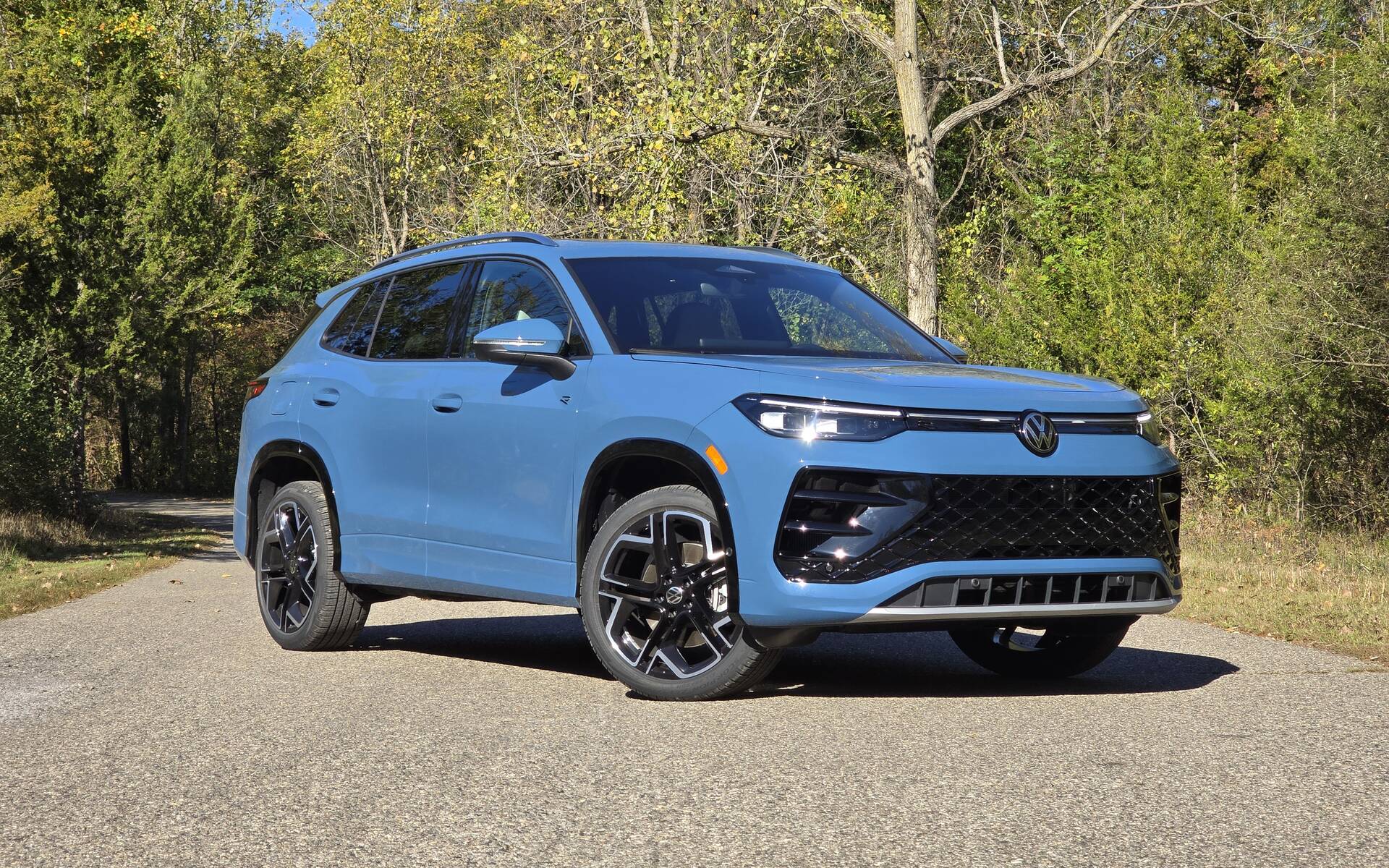 Top 10 most valuable car brands in 2025