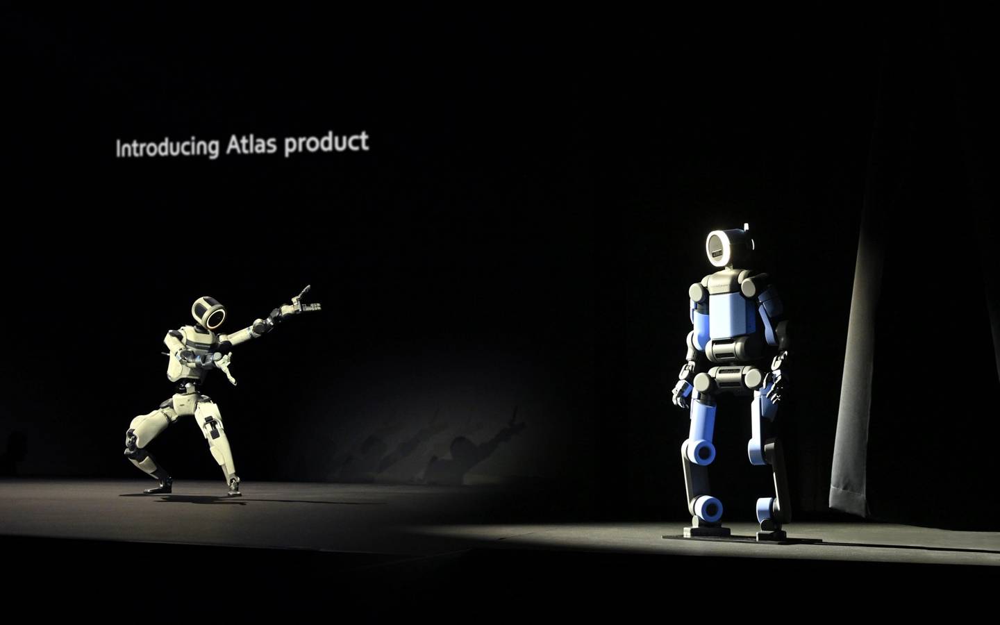 Hyundai shines at CES... with robots