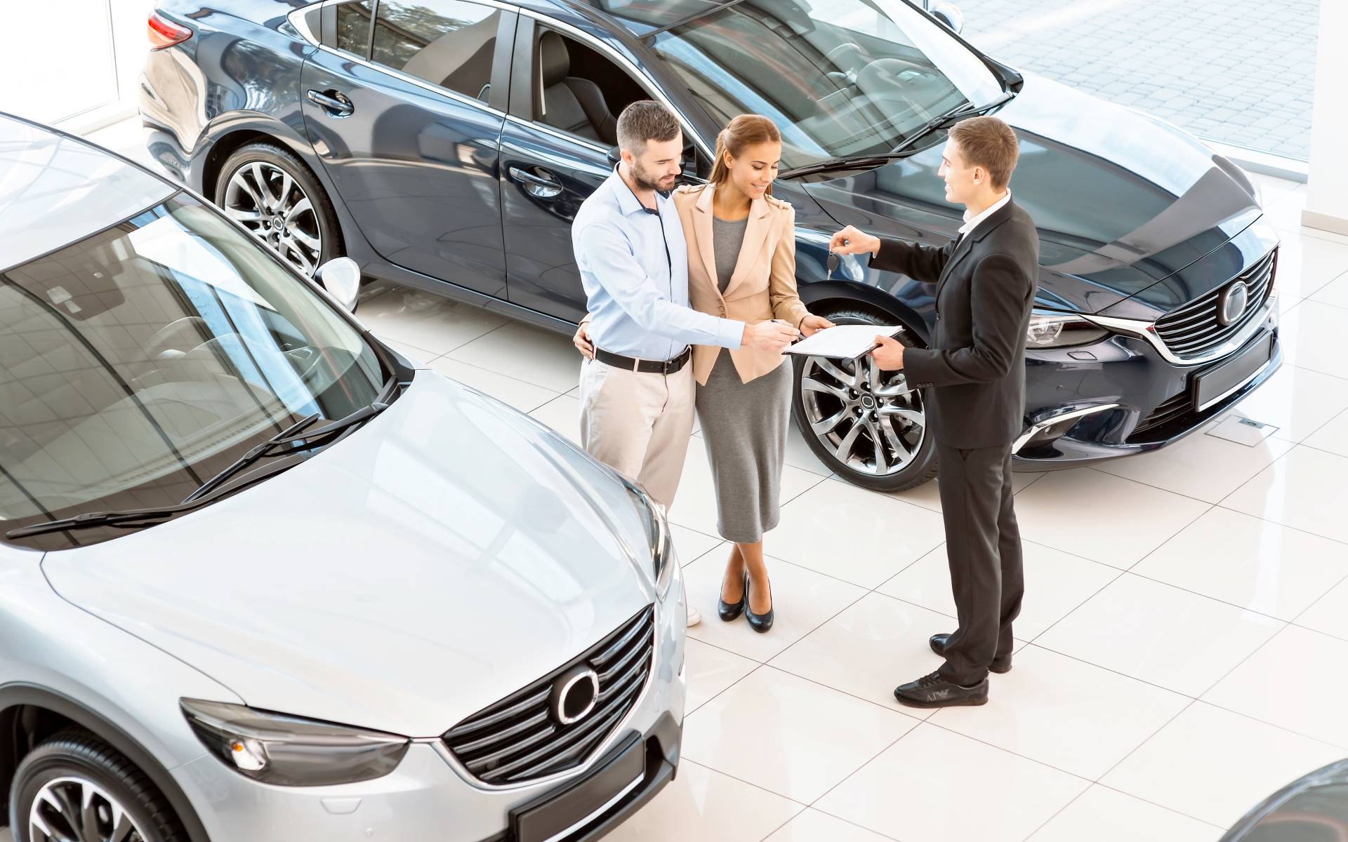 Les concessionnaires automobiles feront face à la discipline de la CCAQ