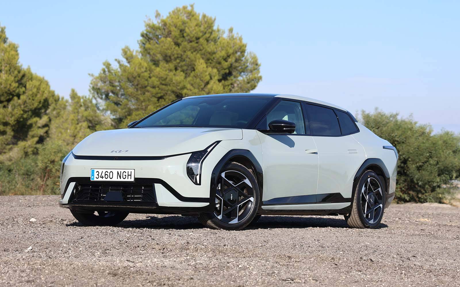 Kia EV4