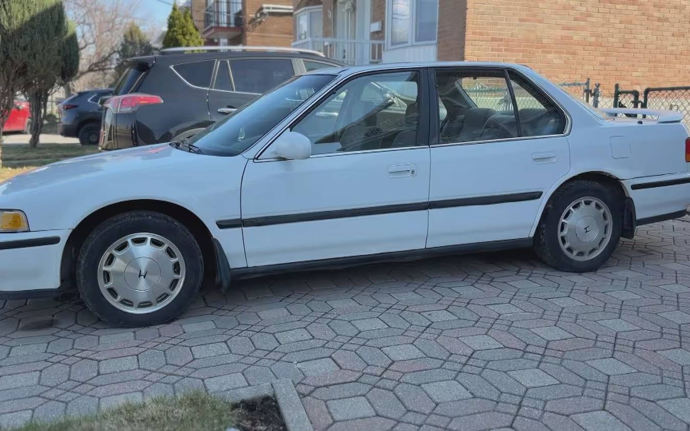 Un Québécois roule avec sa Honda 1992 depuis 34 ans... et elle est comme neuve! 