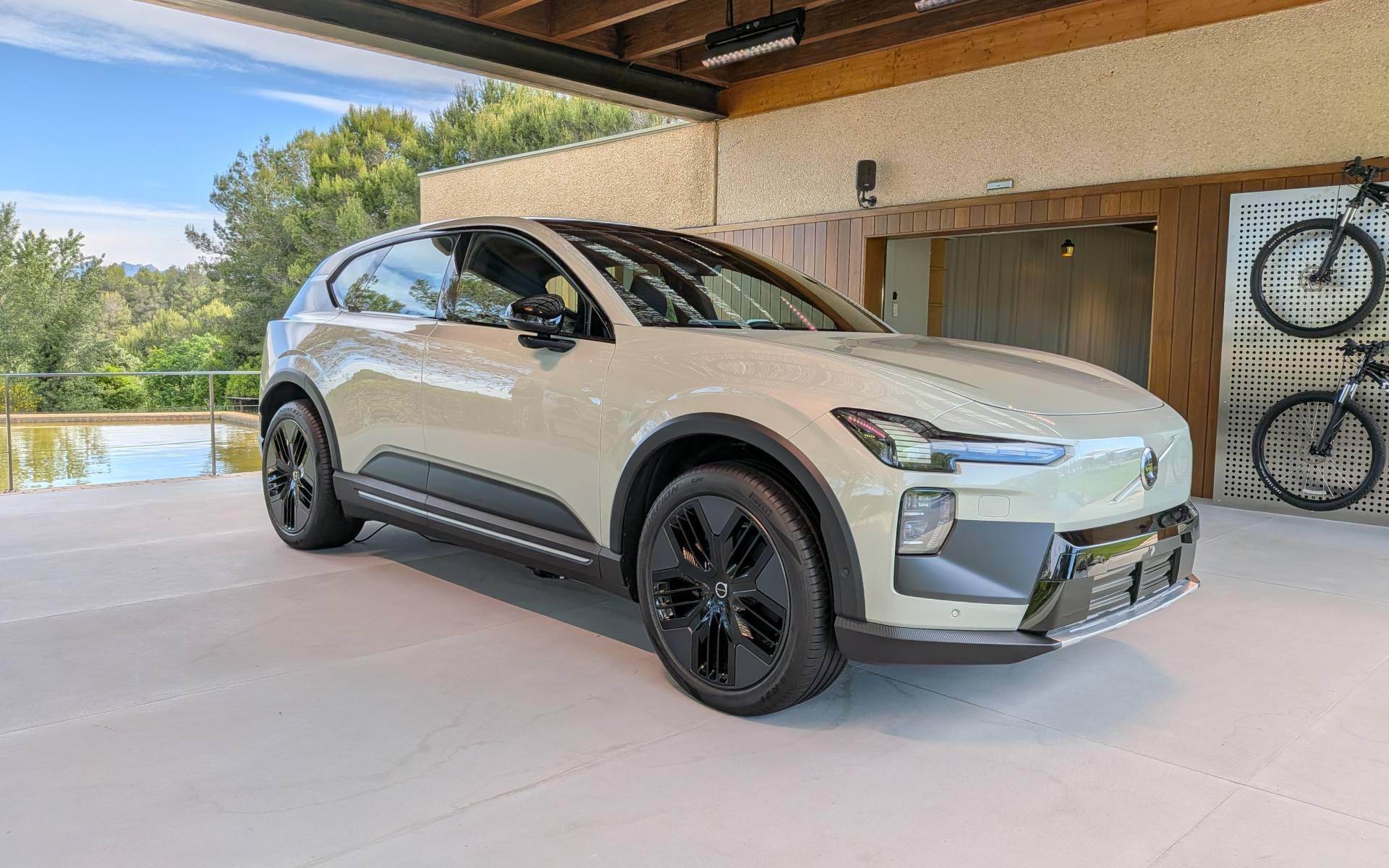 2027 Volvo EX60: A Real Leap Forward