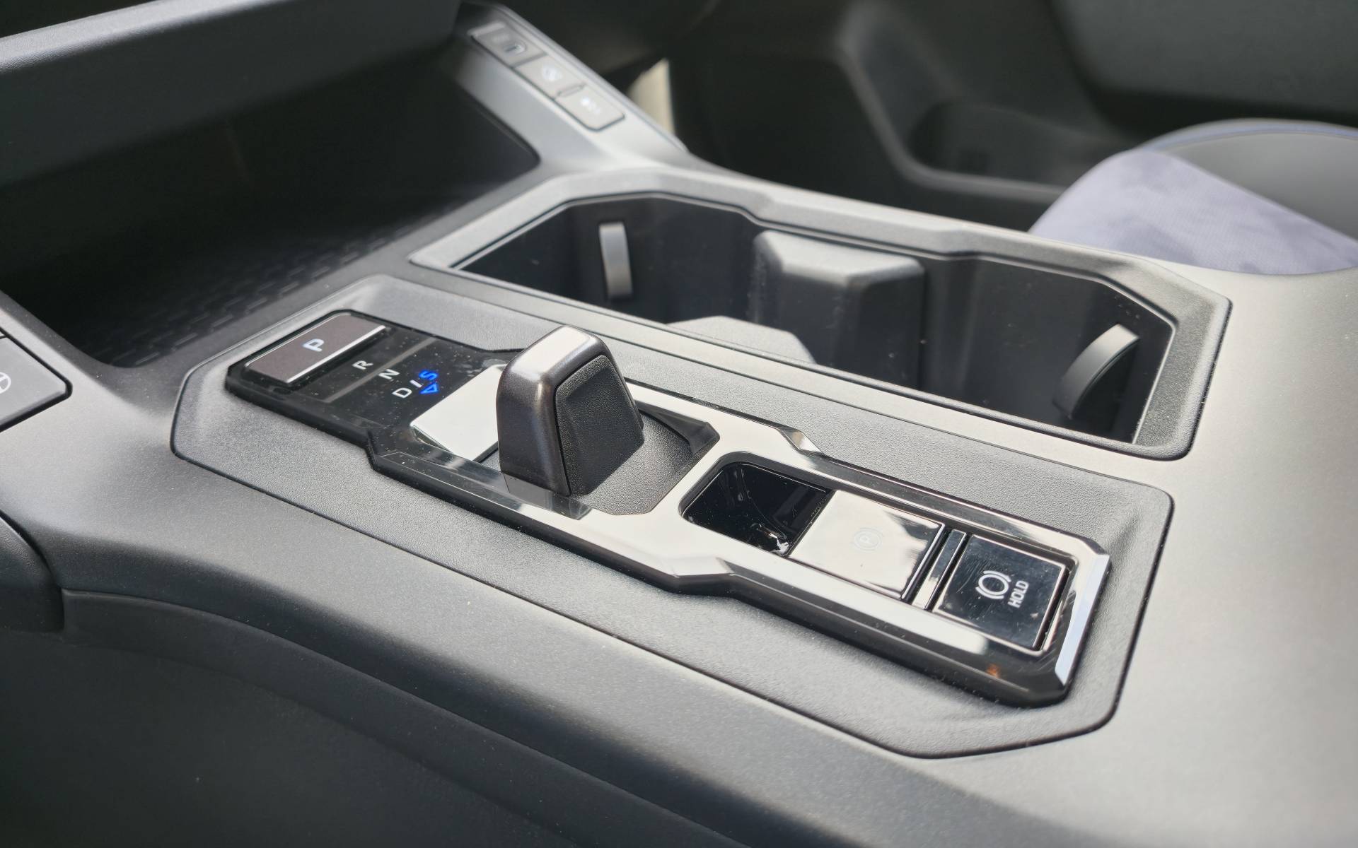2026 Toyota RAV4 Plug-in Hybrid: 100 km of range