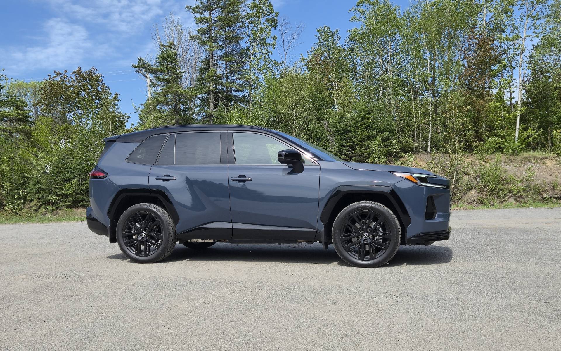 2026 Toyota RAV4 Plug-in Hybrid: 100 km of range
