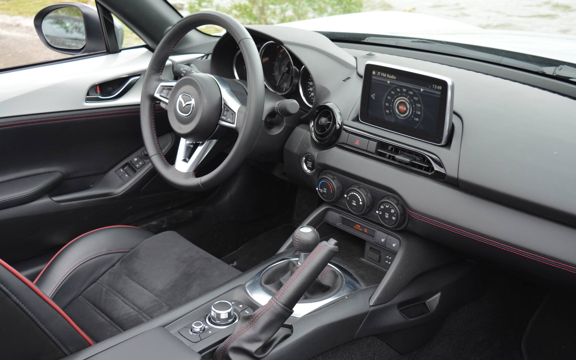 Does the Mazda MX-5 have any known issues?
