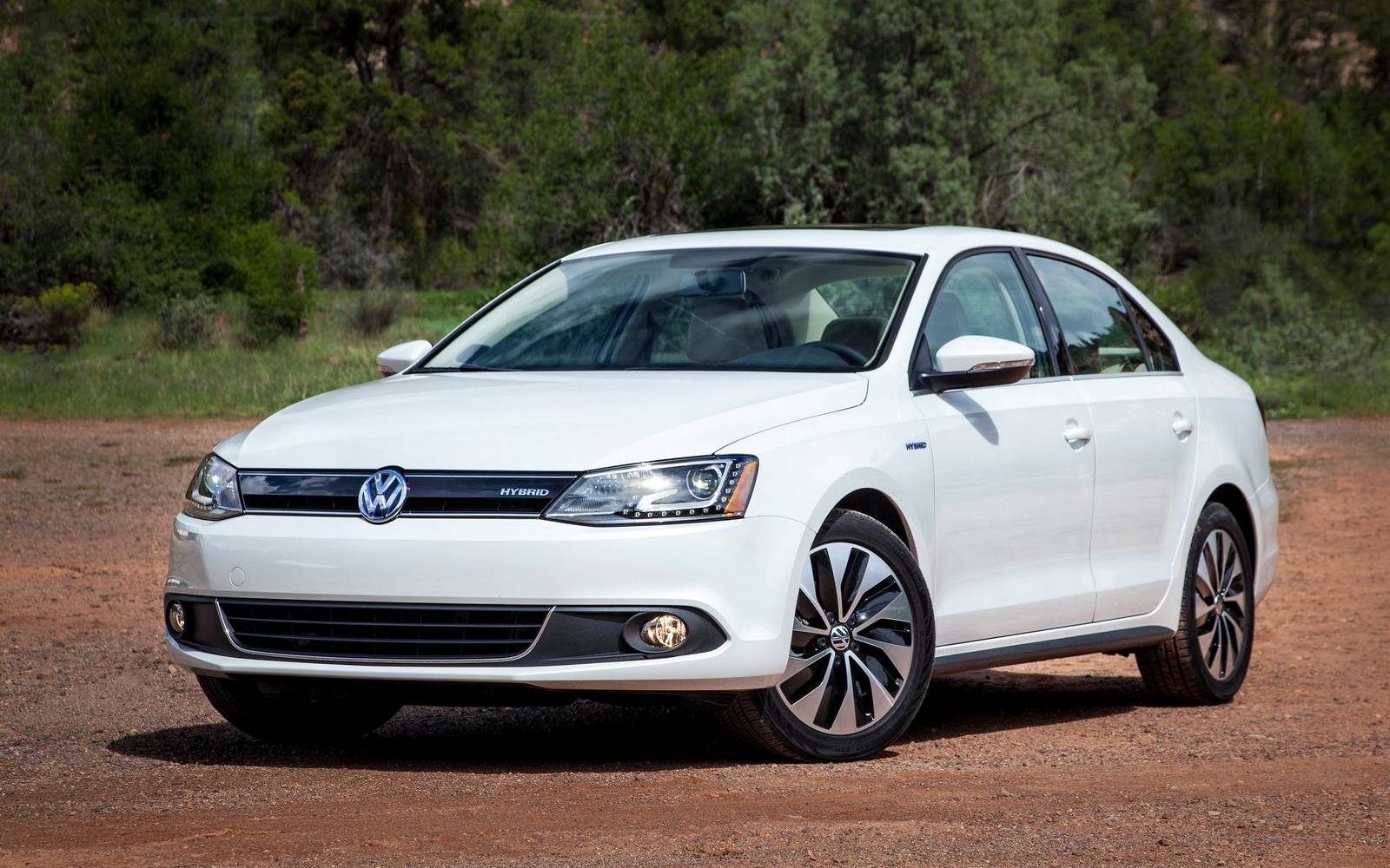 5 Hybrid Vehicles You Might Have Forgotten About