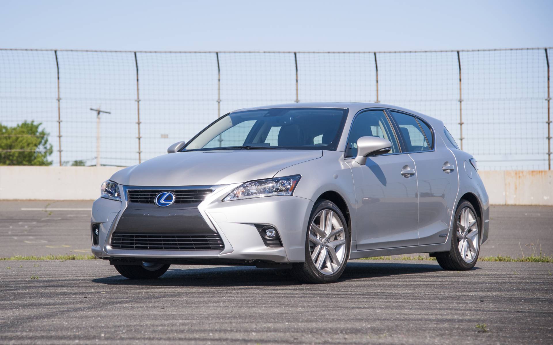 5 Hybrid Vehicles You Might Have Forgotten About