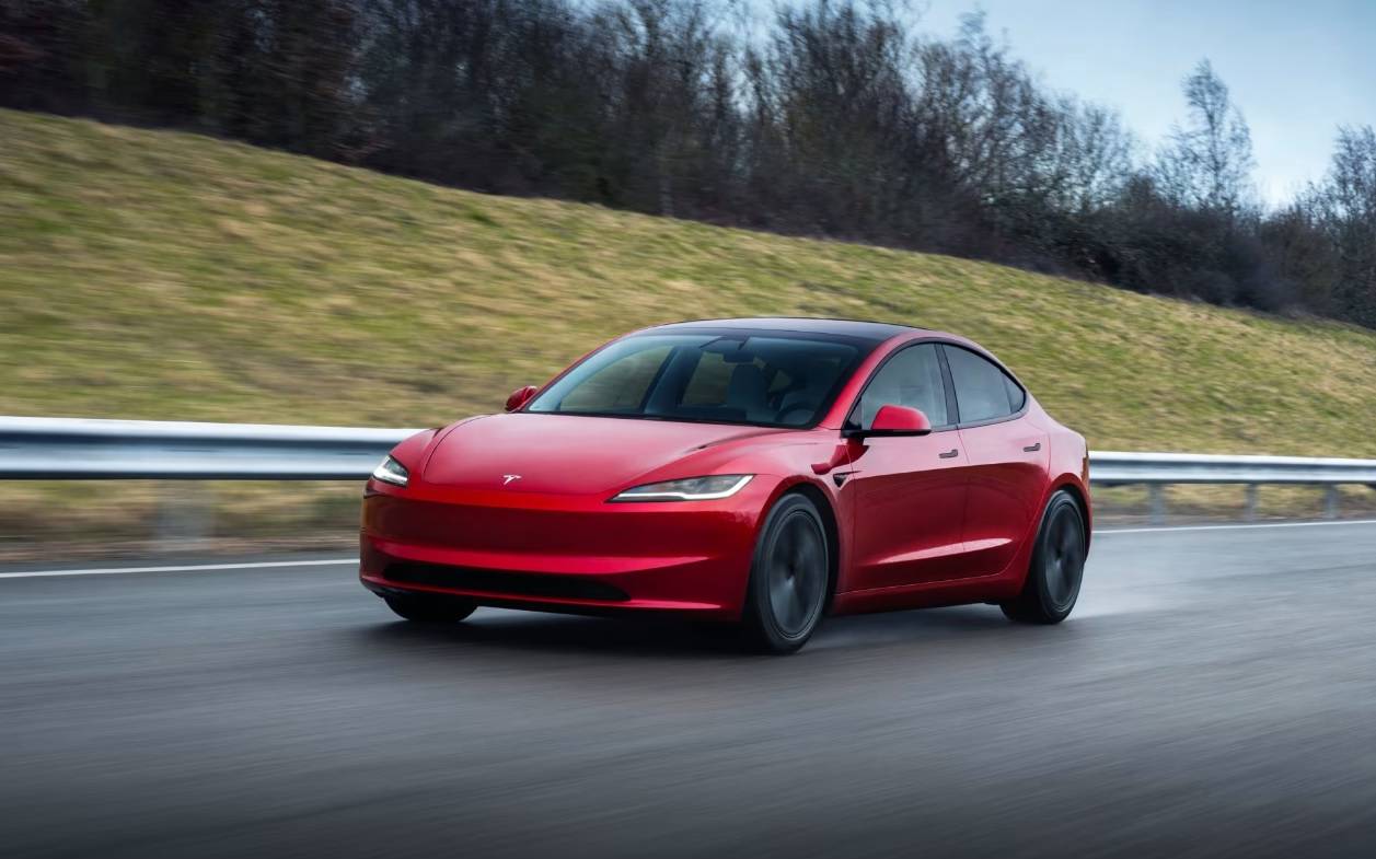 Repealing electric vehicle targets will cost Canadians  billion in gas expenses